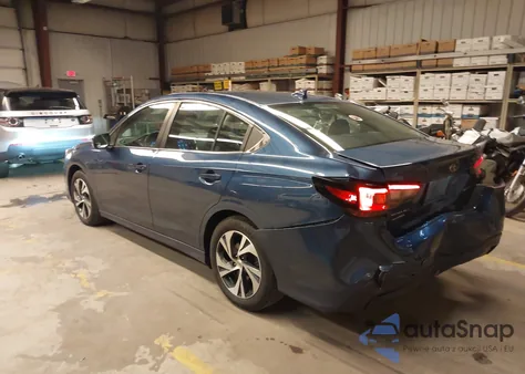 2022 Subaru Legacy Premium z USA, uszkodzony, nr VIN 4S3BWAC69N3028401